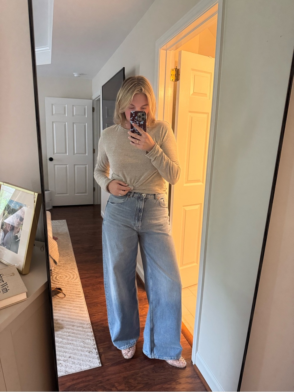 ZARA Light Blue Wide-Leg High-Rise Women’s Jeans full length